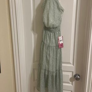 Summer backless dress